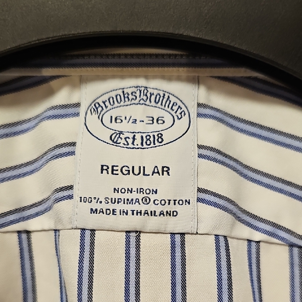 Brooks Brothers Blue and White Striped Casual Shirt